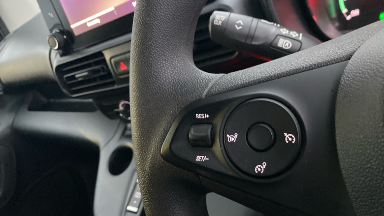 Vauxhall Combo Cargo E-L1 2300 100kW Pro 50kWh H1 Van Auto